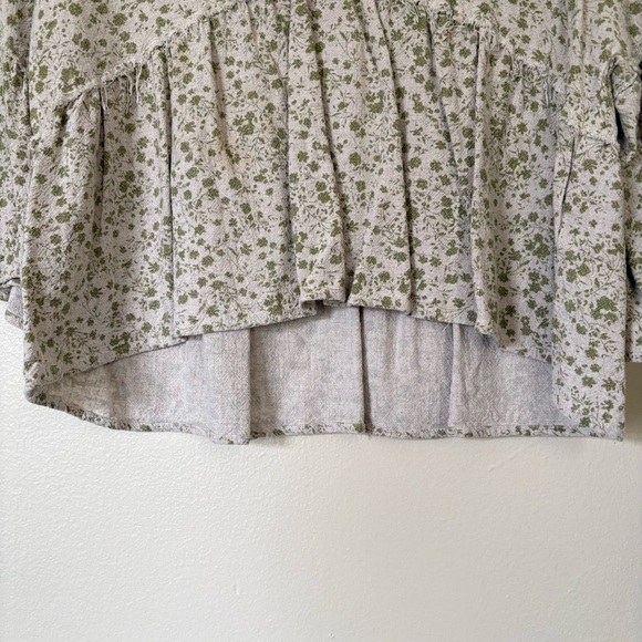 Love Riche Green Floral Blouse Size Medium - Picture 6 of 10